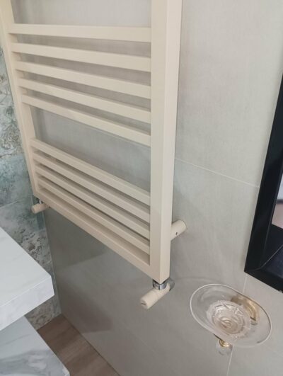 CORDIVARI TRIPLA verniciatura ANTIRUGGINE - Termoarredo Naike New 2024 PLUS 53 x 132 cm. - immagine 3