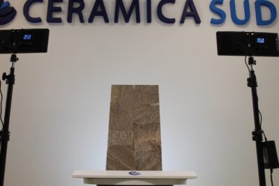 Pavimento 30 x 60 cm. in gres porcellanato puro ingelivo effetto roccia sassi squadrati Brown - immagine 3