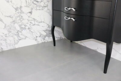 Piastrelle per rivestimento bagno effetto marmo Arabescato White 120 x 119,6 cm. - immagine 6