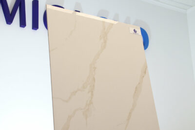 Pavimento senza fuga effetto marmo statuario lucido gold dorato in Gres porcellanato 60 x 120 cm. - immagine 5