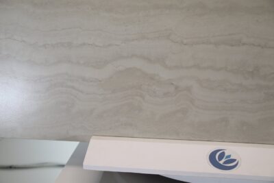 Pavimento da interno in gres porcellanato effetto marmo travertino 120 x 120 cm. - immagine 14