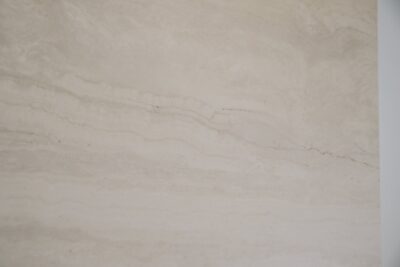 Pavimento da interno in gres porcellanato effetto marmo travertino 120 x 120 cm. - immagine 16