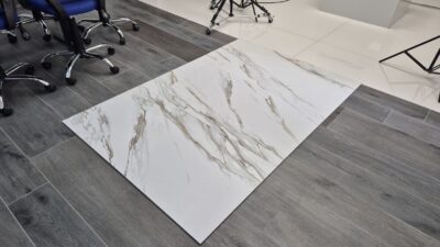 Pavimento effetto marmo calacatta bianco vena oro e argento gres porcellanato 120 x 60 cm. - immagine 18