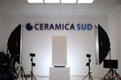 Pavimento Gres porcellanato effetto marmo lucido a specchio levigato toni di bianco Pamesa 60 x 120 cm. - immagine 12